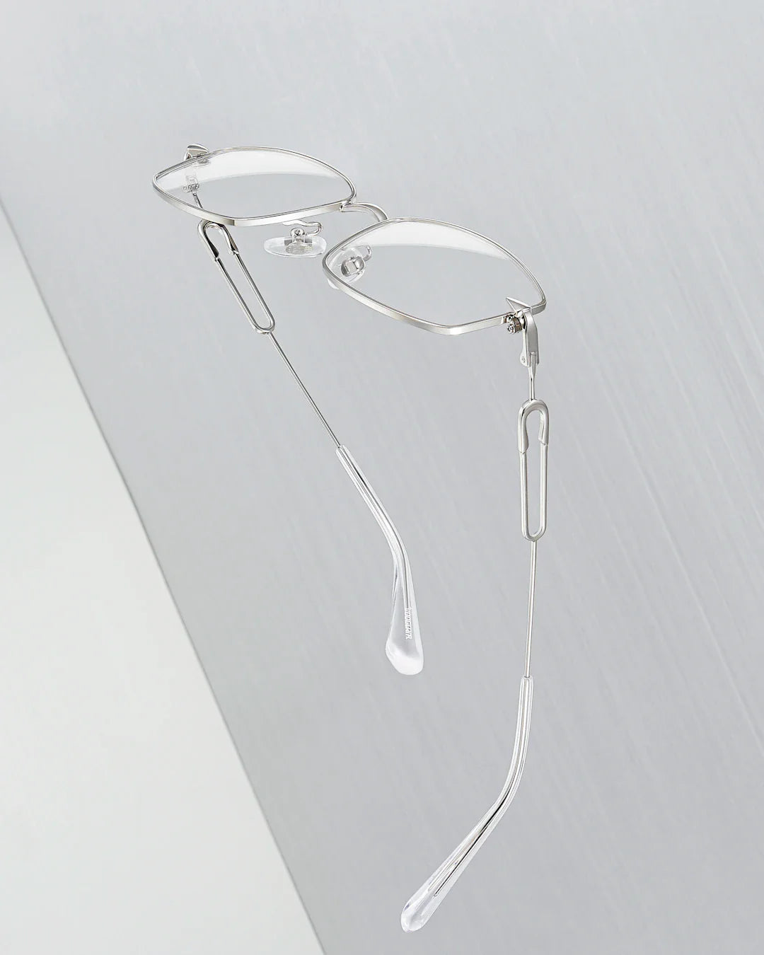 Stylish Metal Eyeglasses for Modern Men’s Everyday Wear